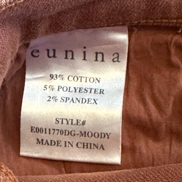 Eunina | Dawn Super High Rise Wide leg Crop Jeans, Color Rust, Size 29 - Picture 6 of 9